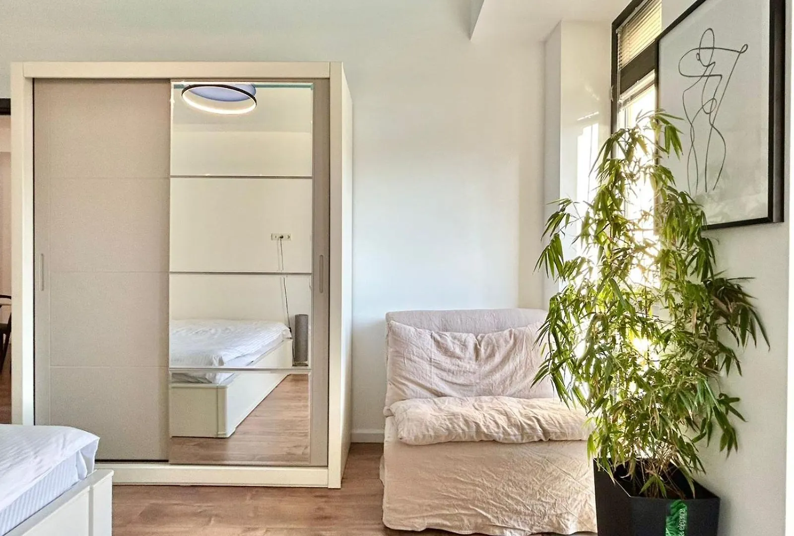 City Center - Next To Holiday Inn -2Br Apartment Тбилиси 0*,  Грузия